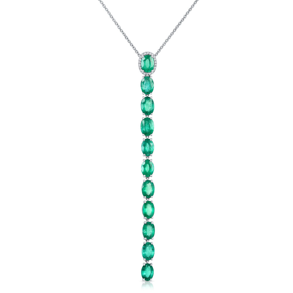oval Emerald necklace